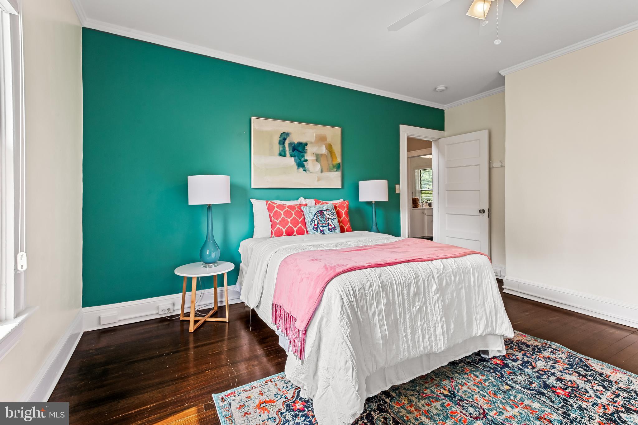 MOUNT WASHINGTON - Residential