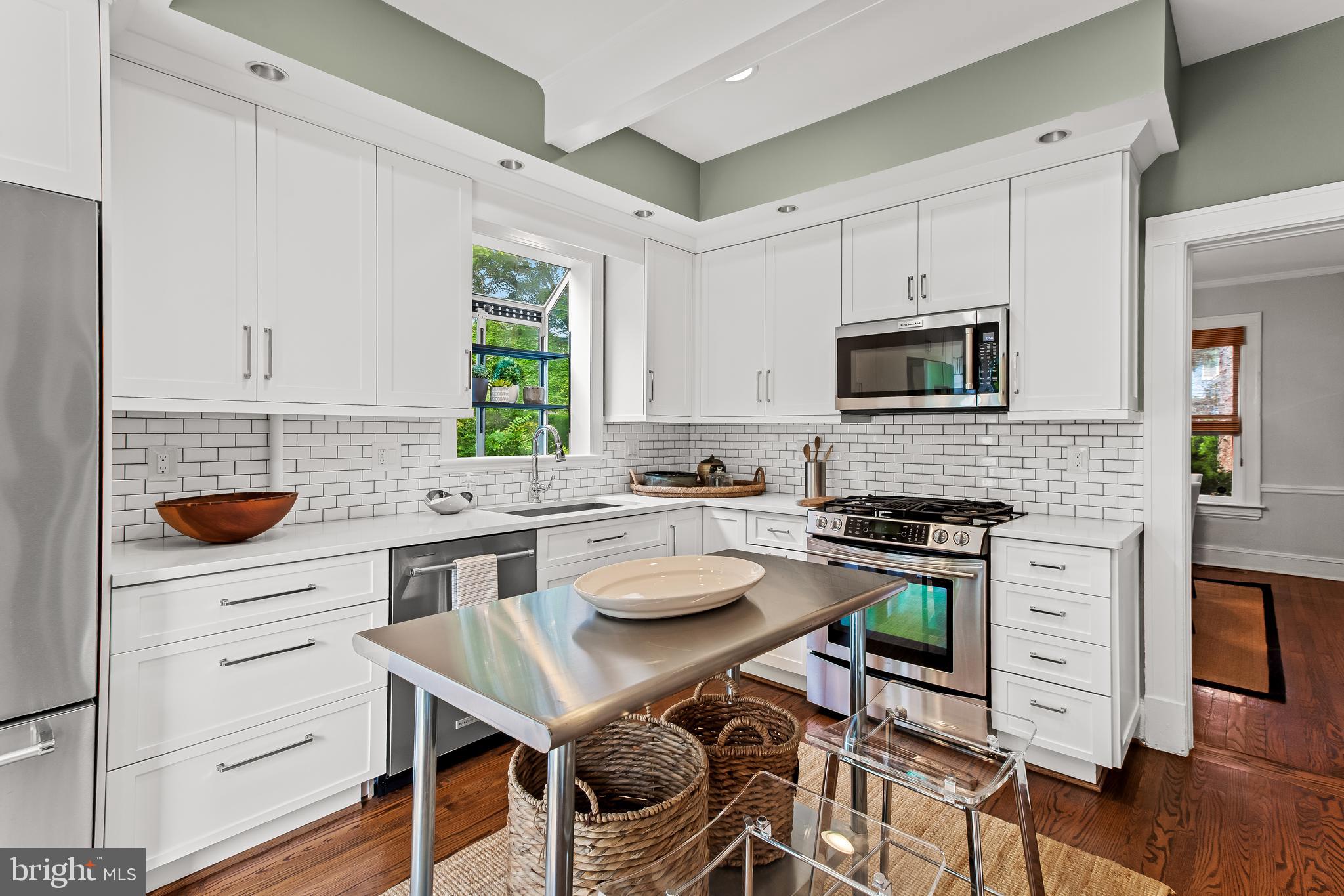 MOUNT WASHINGTON - Residential