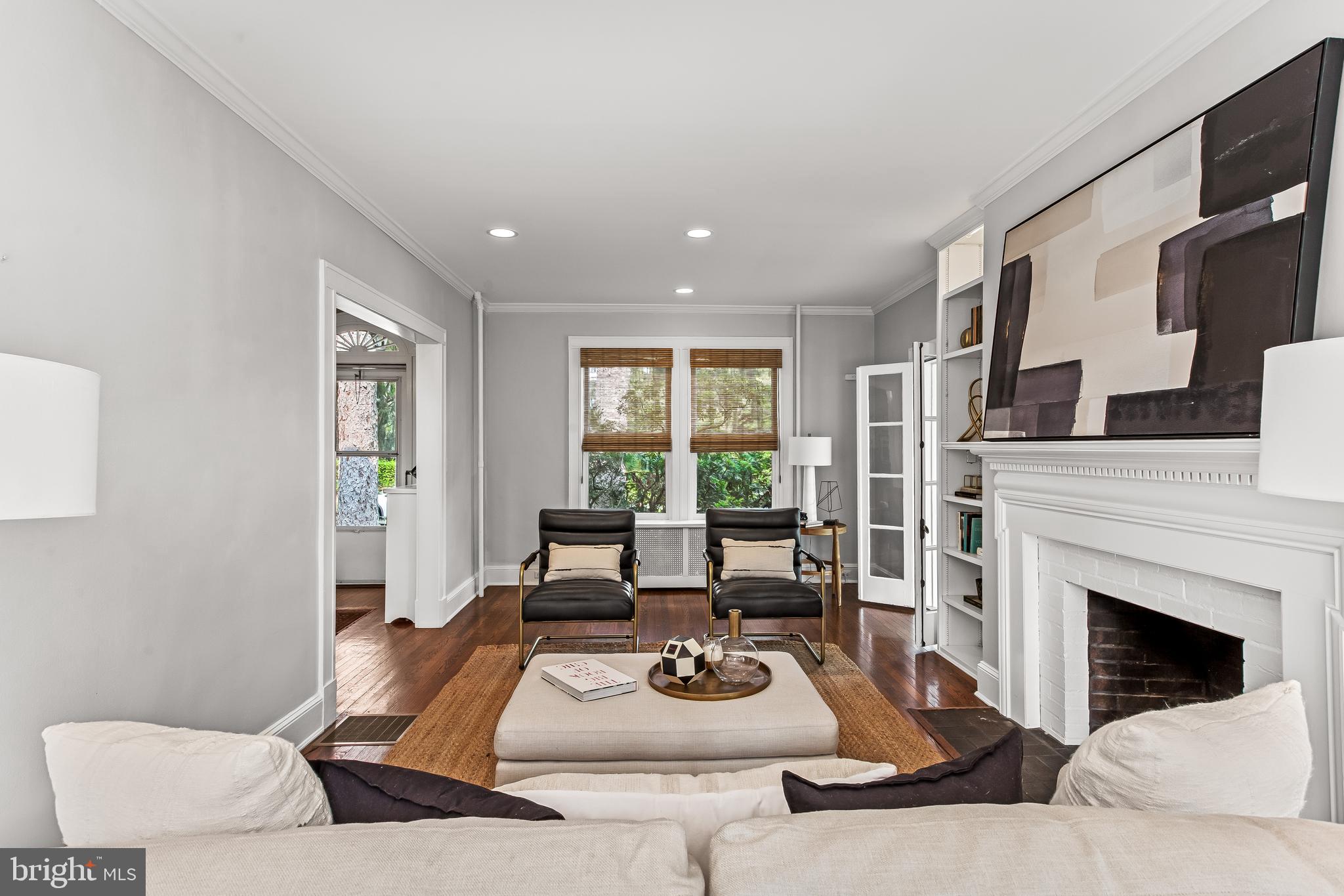 MOUNT WASHINGTON - Residential