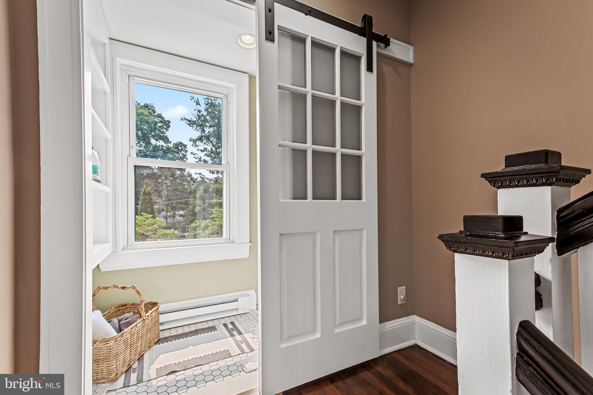 MOUNT WASHINGTON - Residential