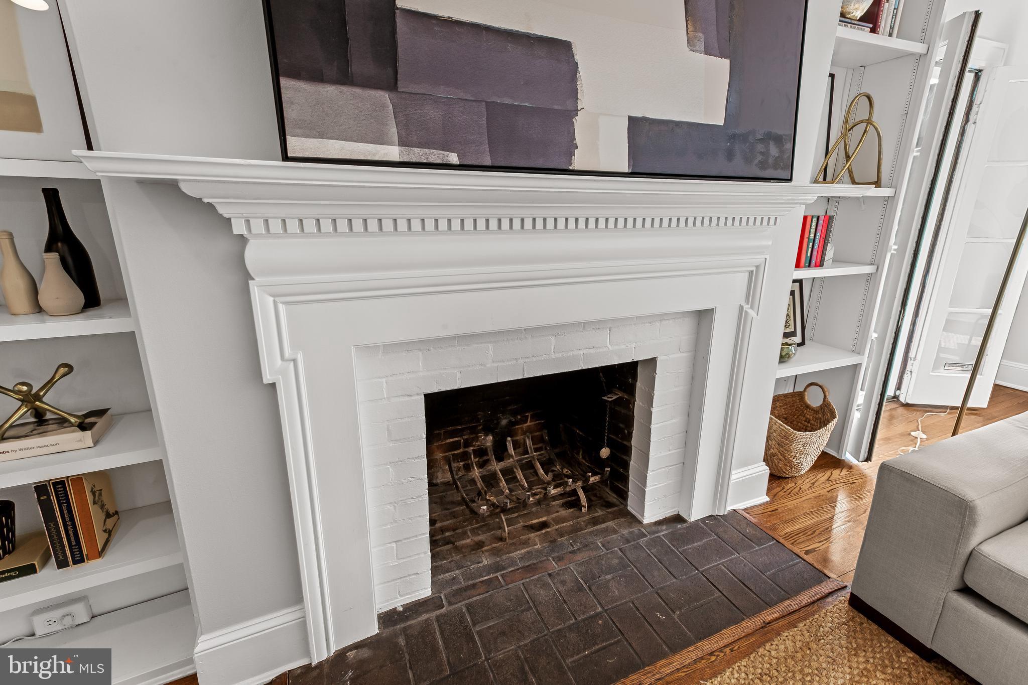 MOUNT WASHINGTON - Residential