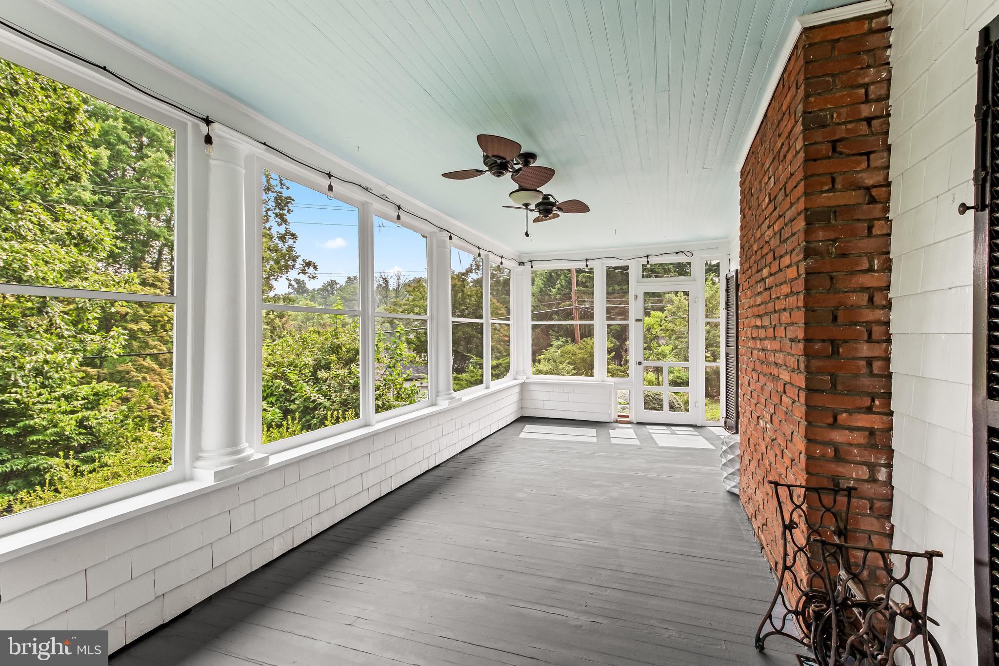 MOUNT WASHINGTON - Residential