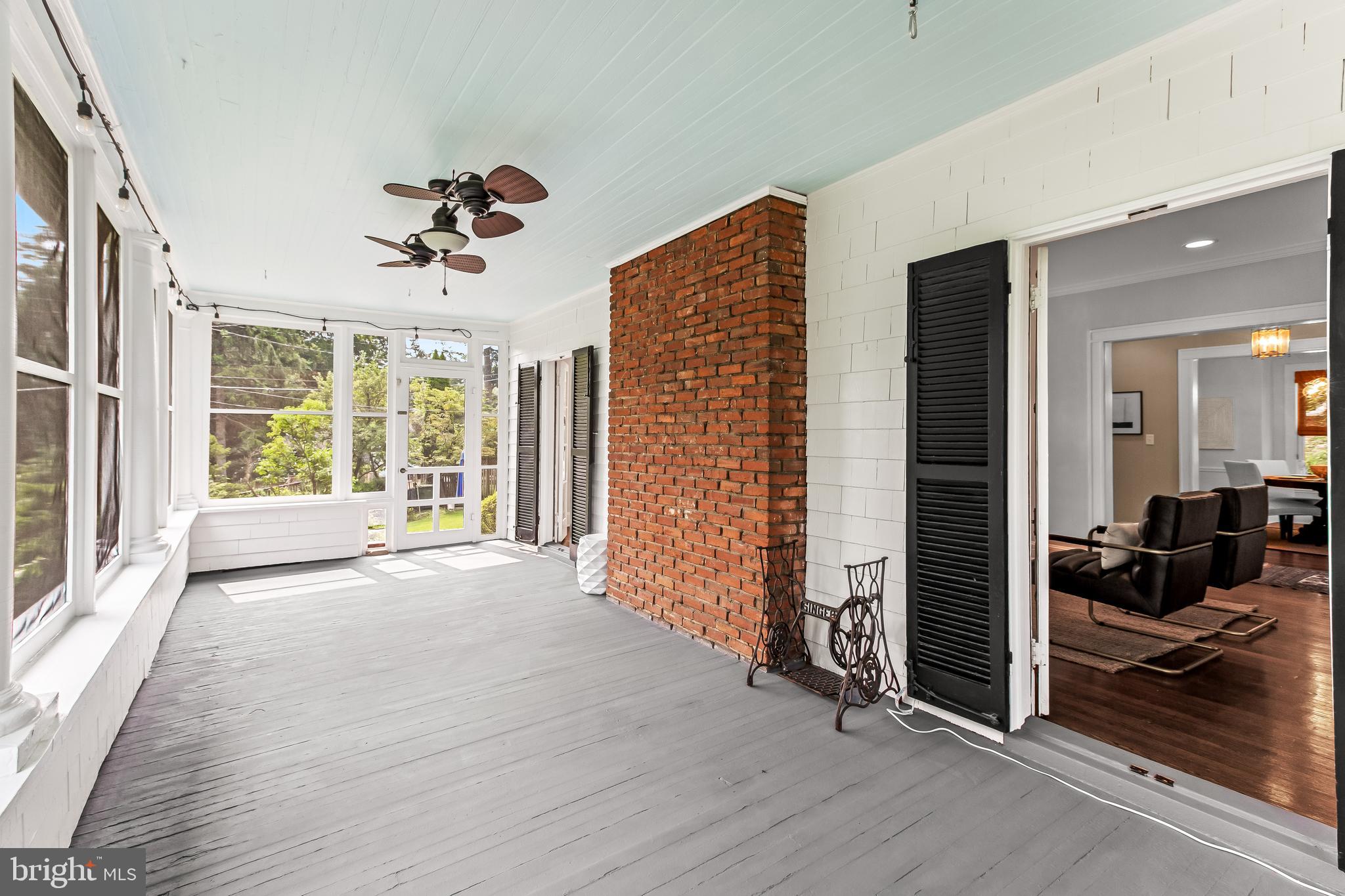 MOUNT WASHINGTON - Residential