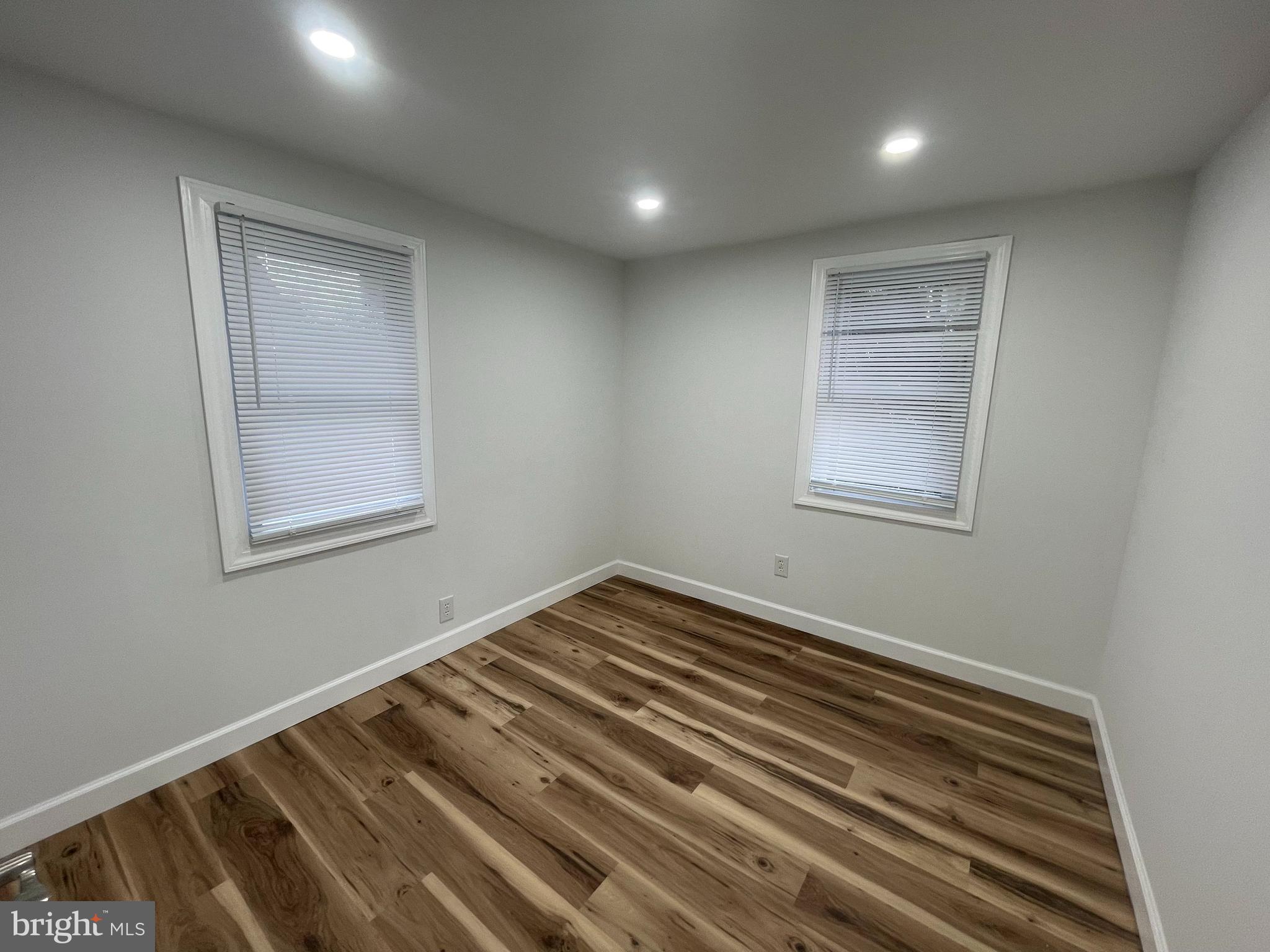 DORCHESTER - Residential