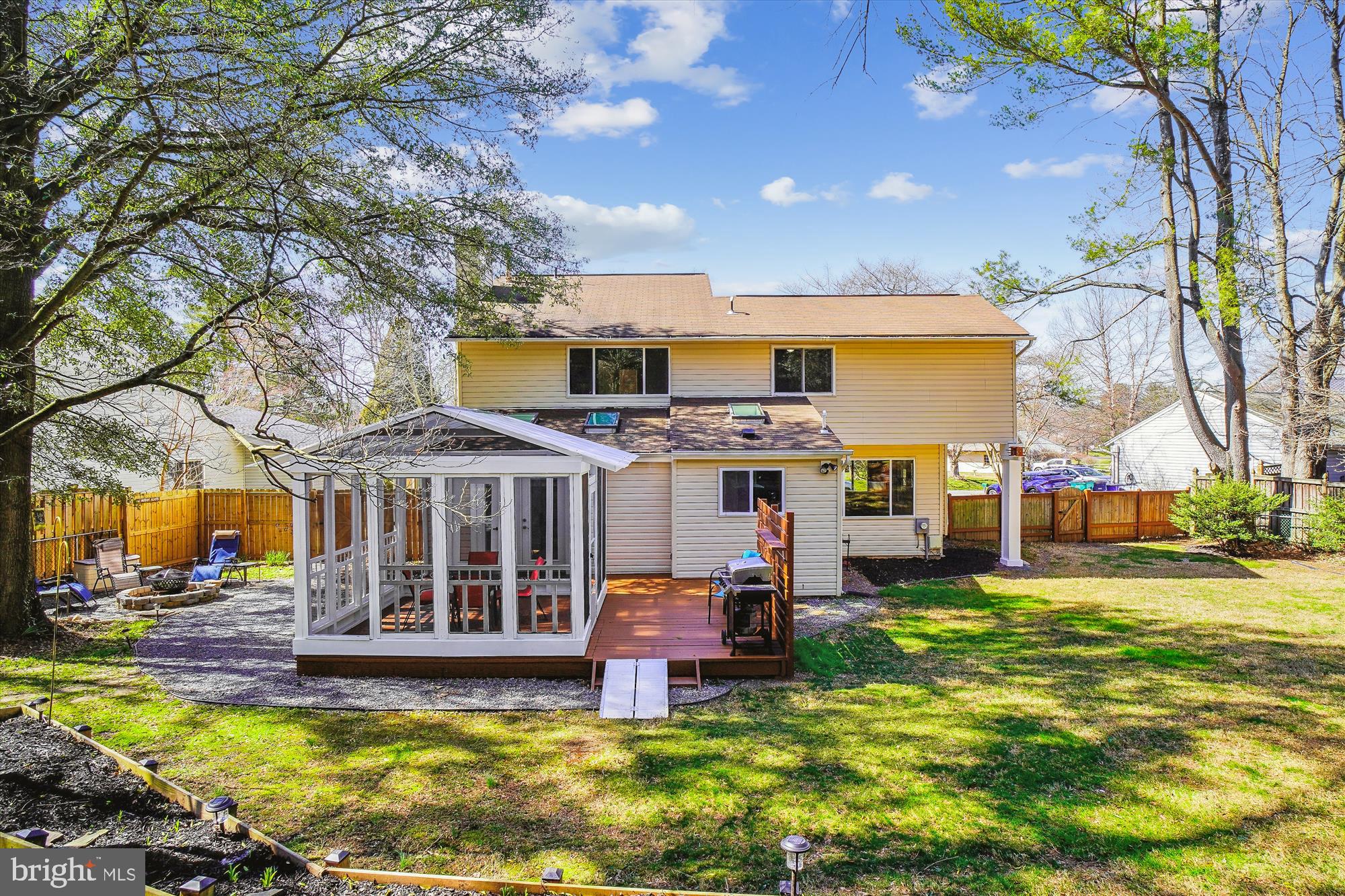 OLNEY SQUARE - Residential