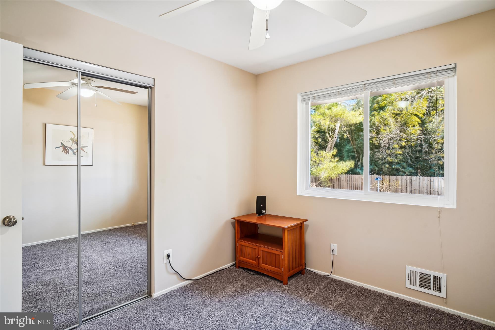 OLNEY SQUARE - Residential