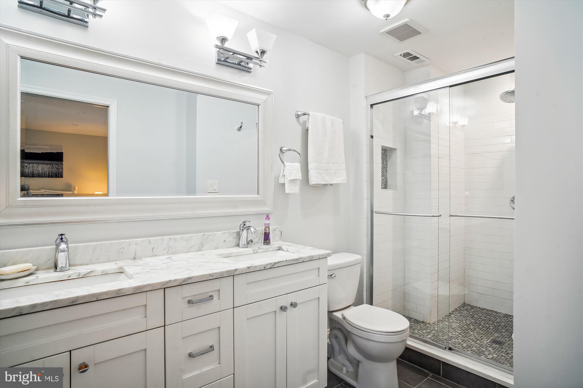 OLNEY SQUARE - Residential