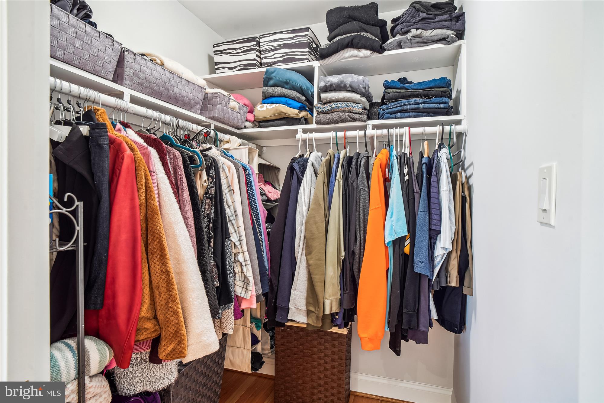 OLNEY SQUARE - Residential