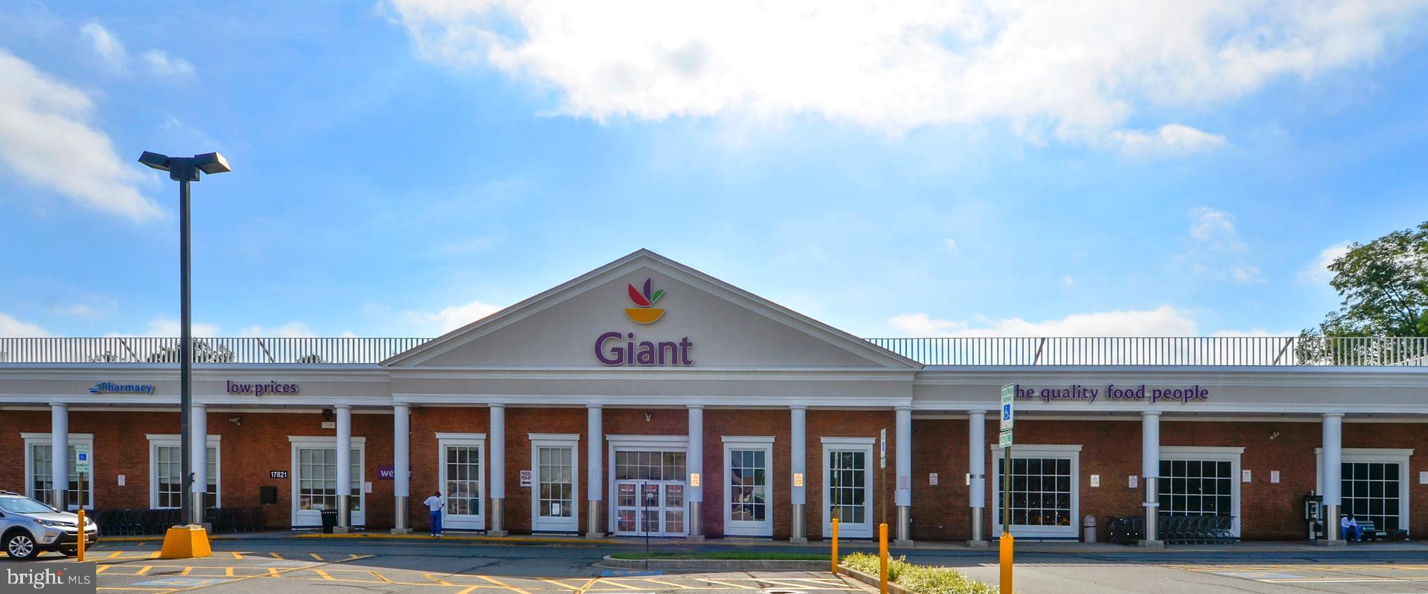 OLNEY SQUARE - Residential