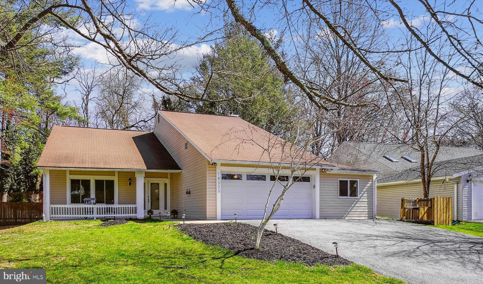 OLNEY SQUARE - Residential