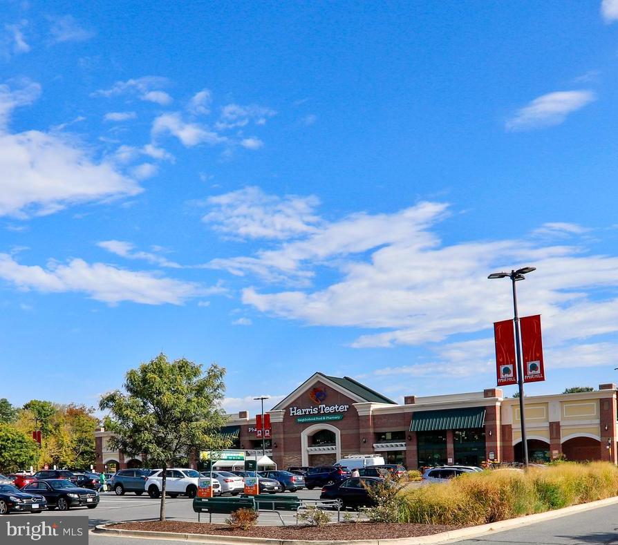 OLNEY SQUARE - Residential