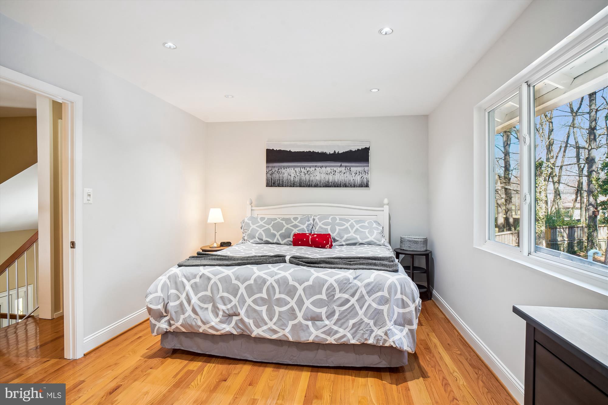 OLNEY SQUARE - Residential