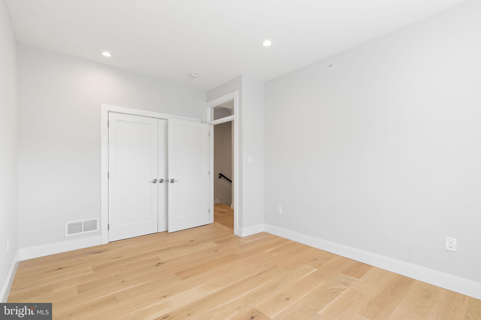 MANAYUNK - Residential