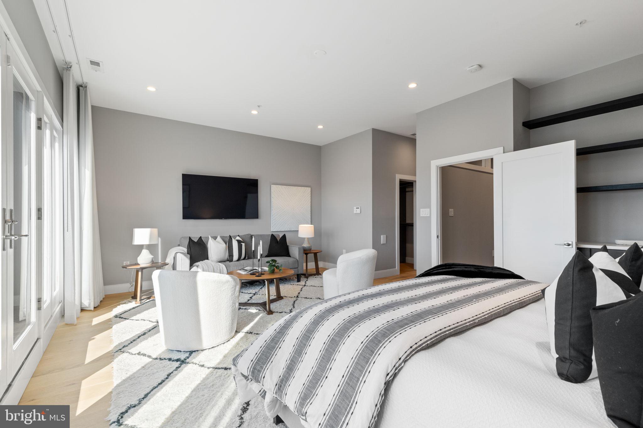 MANAYUNK - Residential