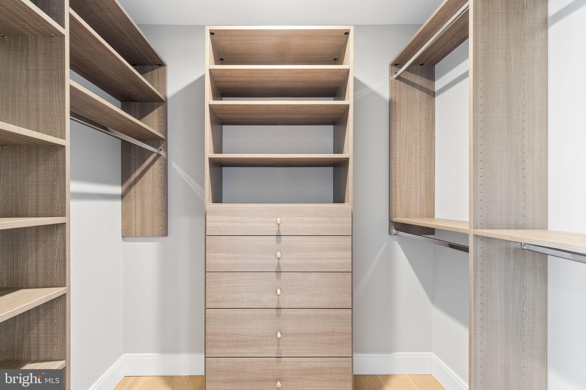 MANAYUNK - Residential