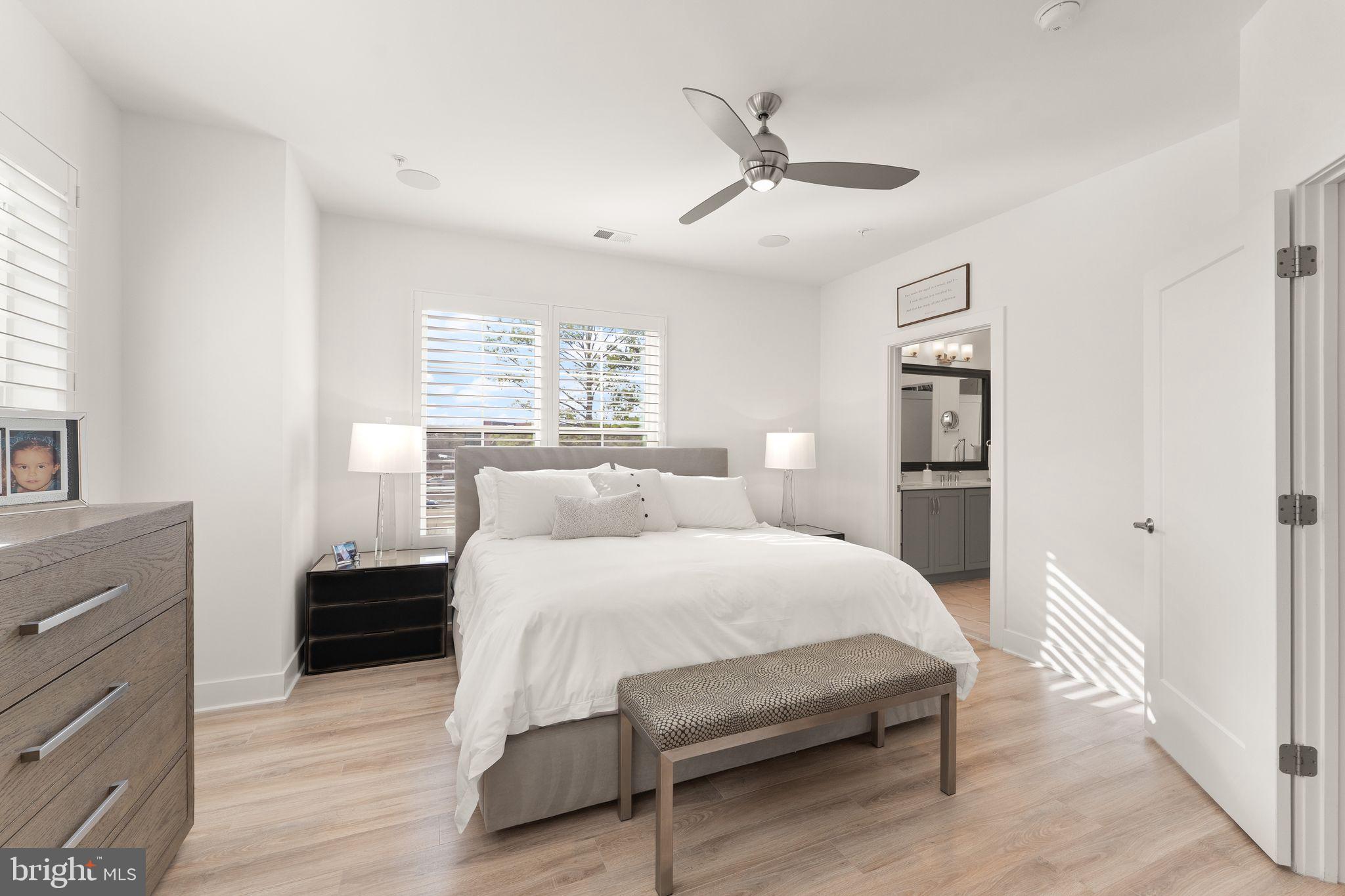 RESTON STATION - Residential