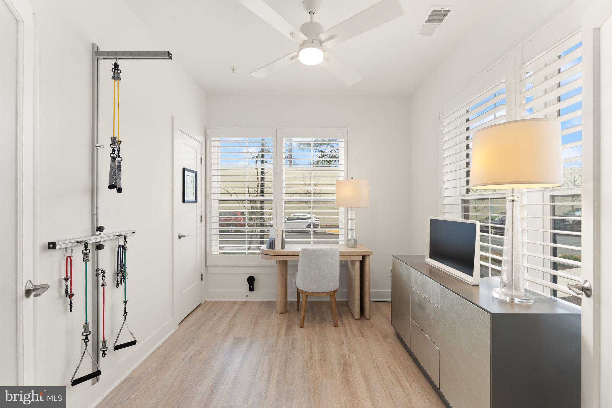 RESTON STATION - Residential