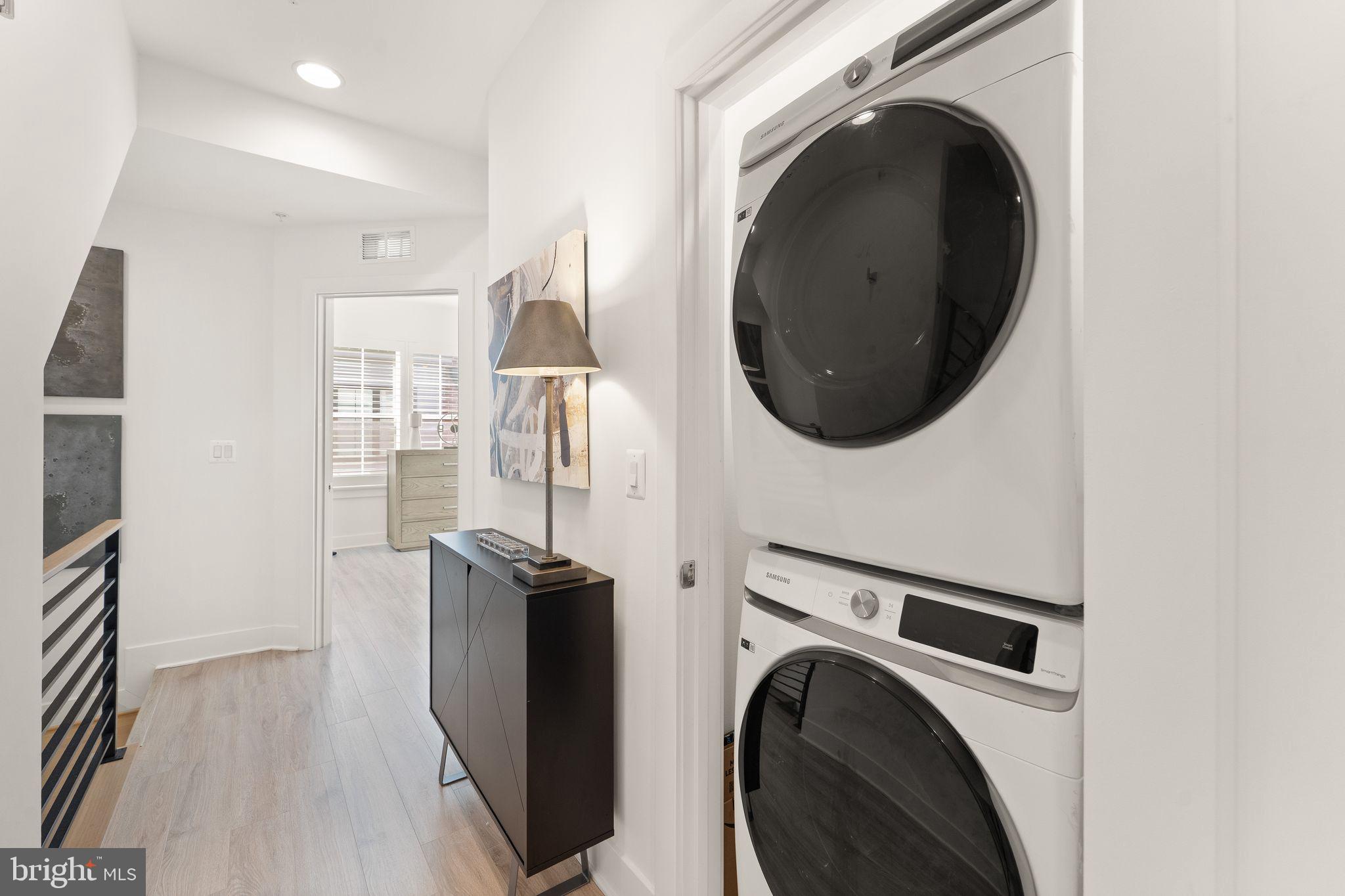 RESTON STATION - Residential