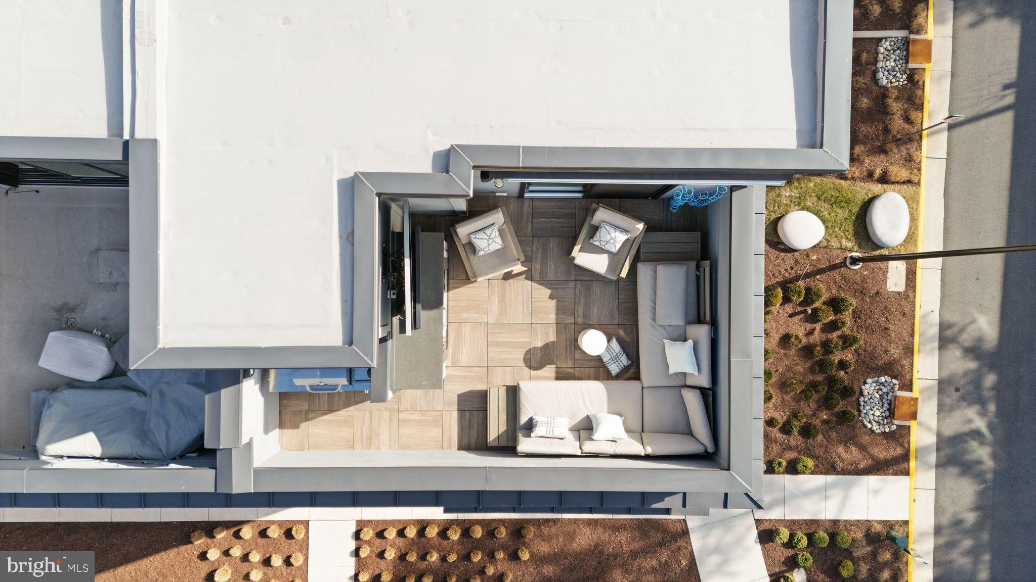 RESTON STATION - Residential