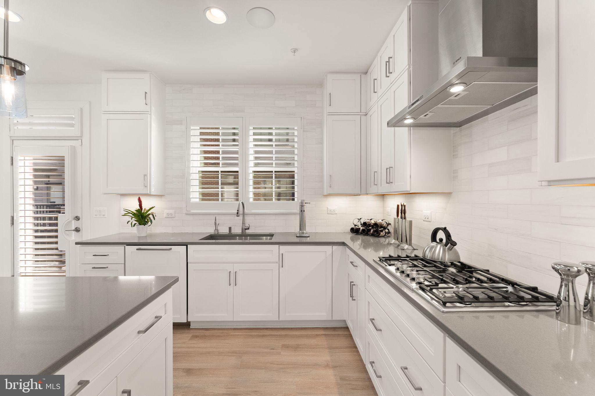 RESTON STATION - Residential