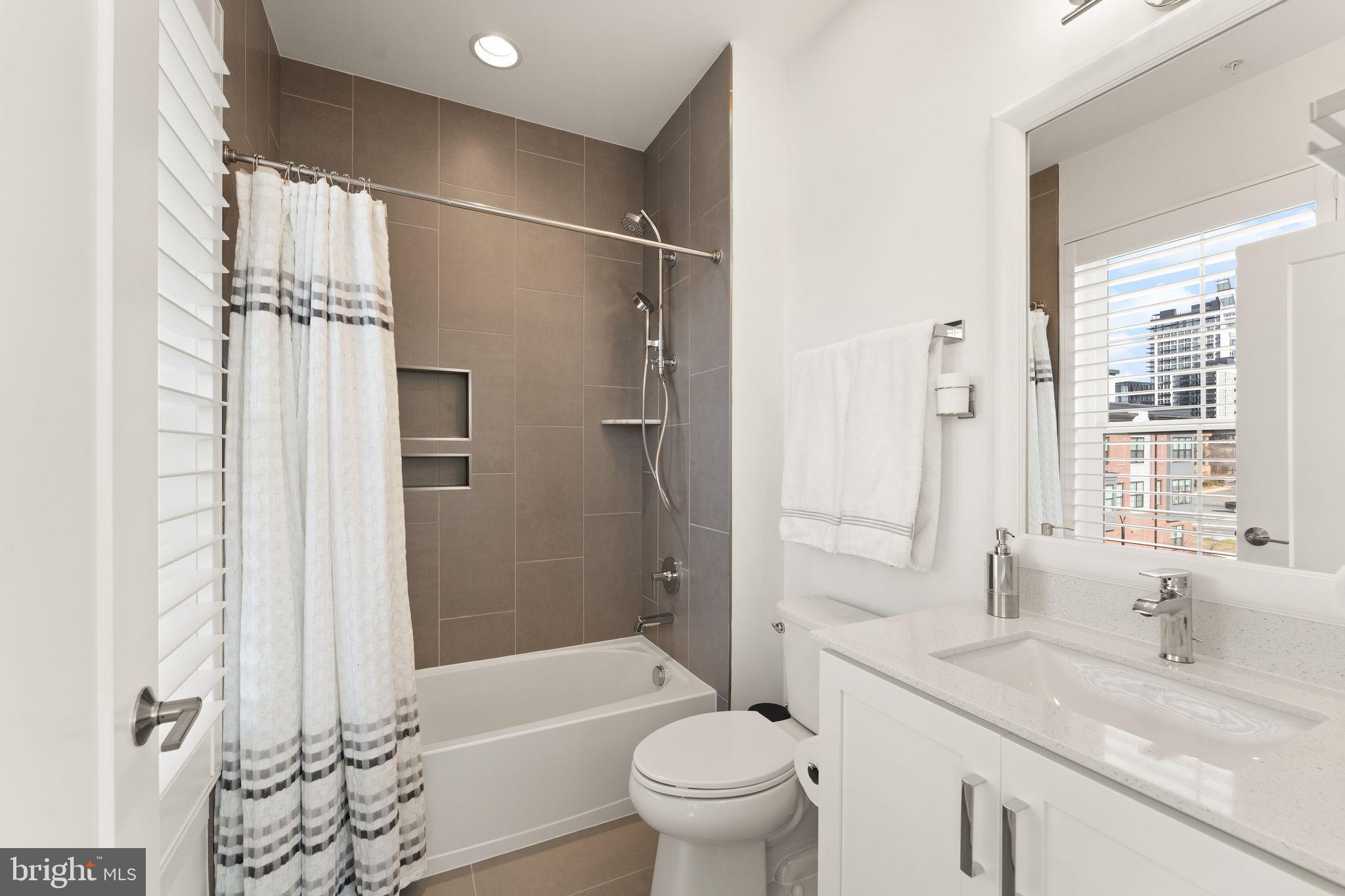 RESTON STATION - Residential