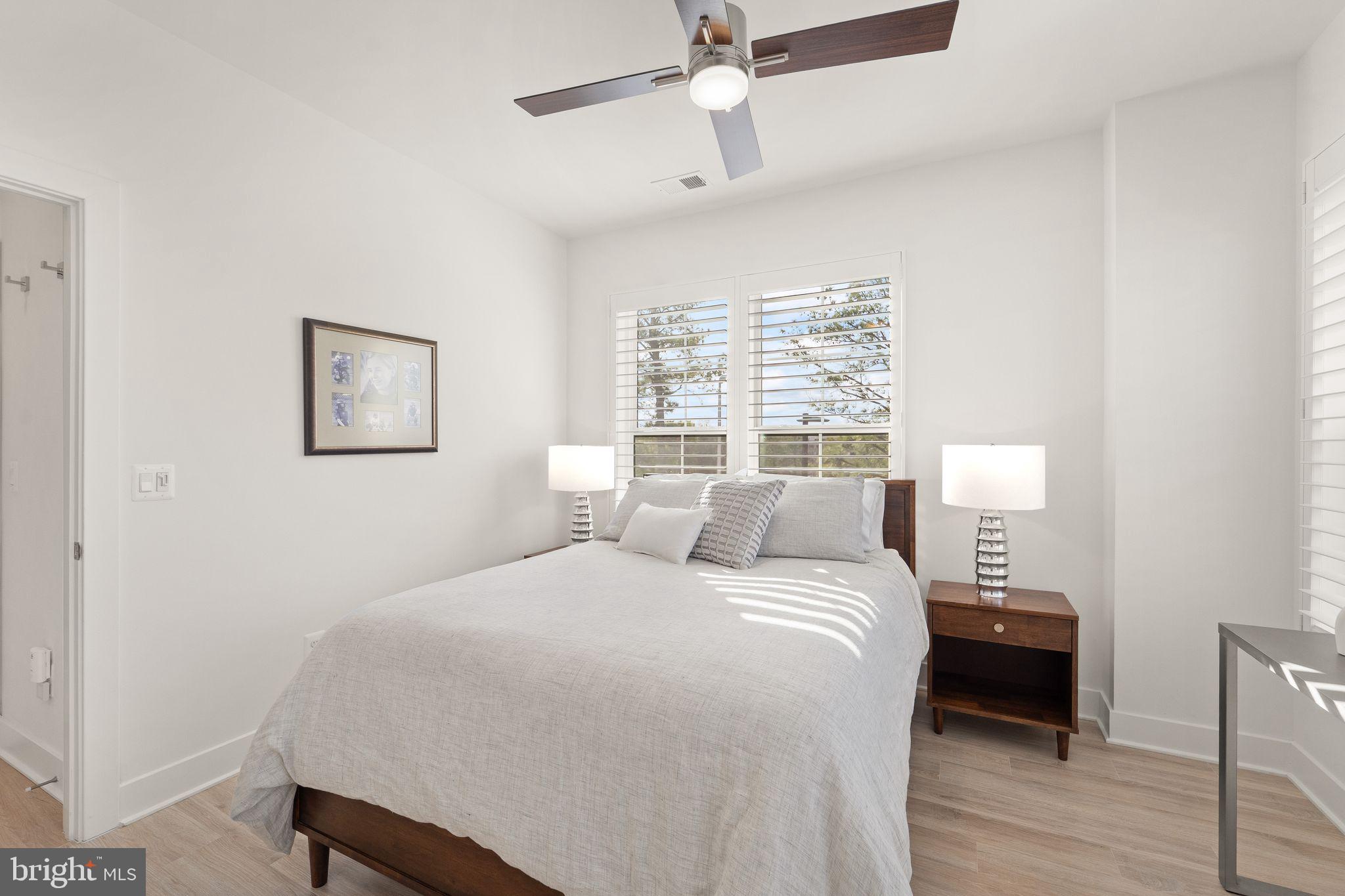 RESTON STATION - Residential