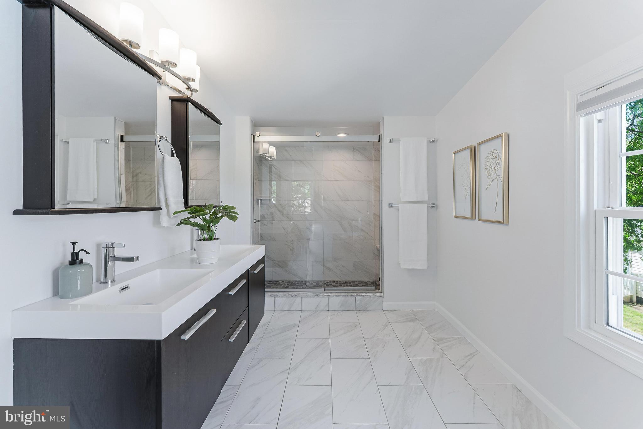 ALCOVA HEIGHTS - Residential