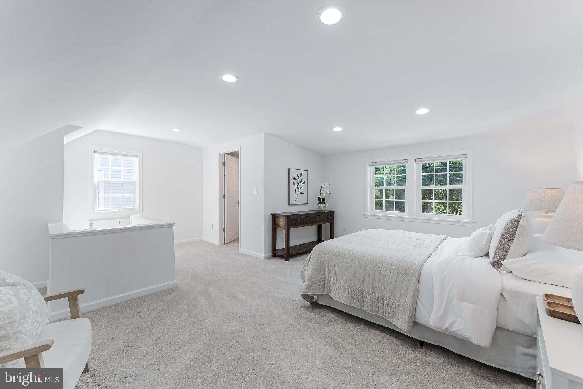 ALCOVA HEIGHTS - Residential