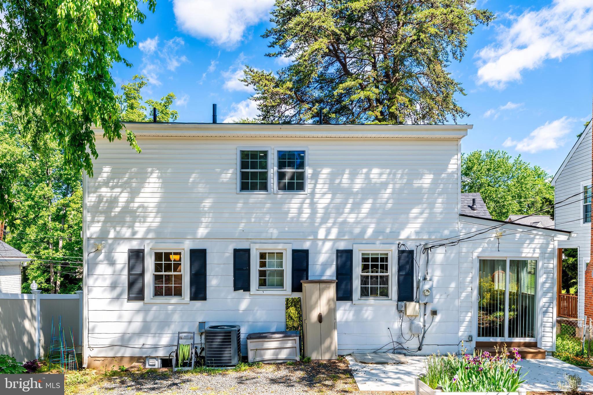 ALCOVA HEIGHTS - Residential