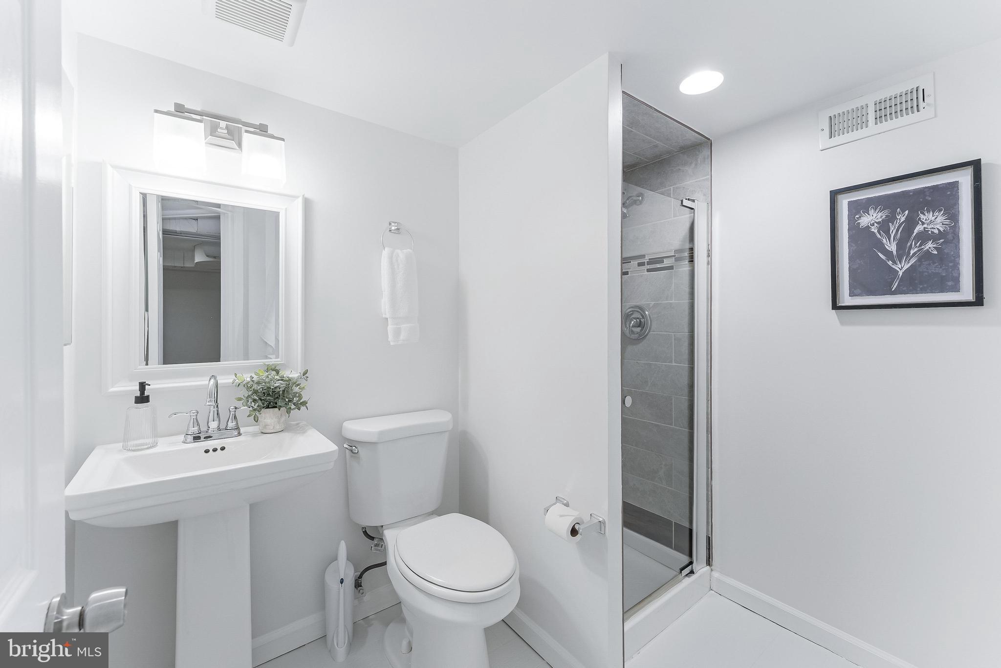 ALCOVA HEIGHTS - Residential