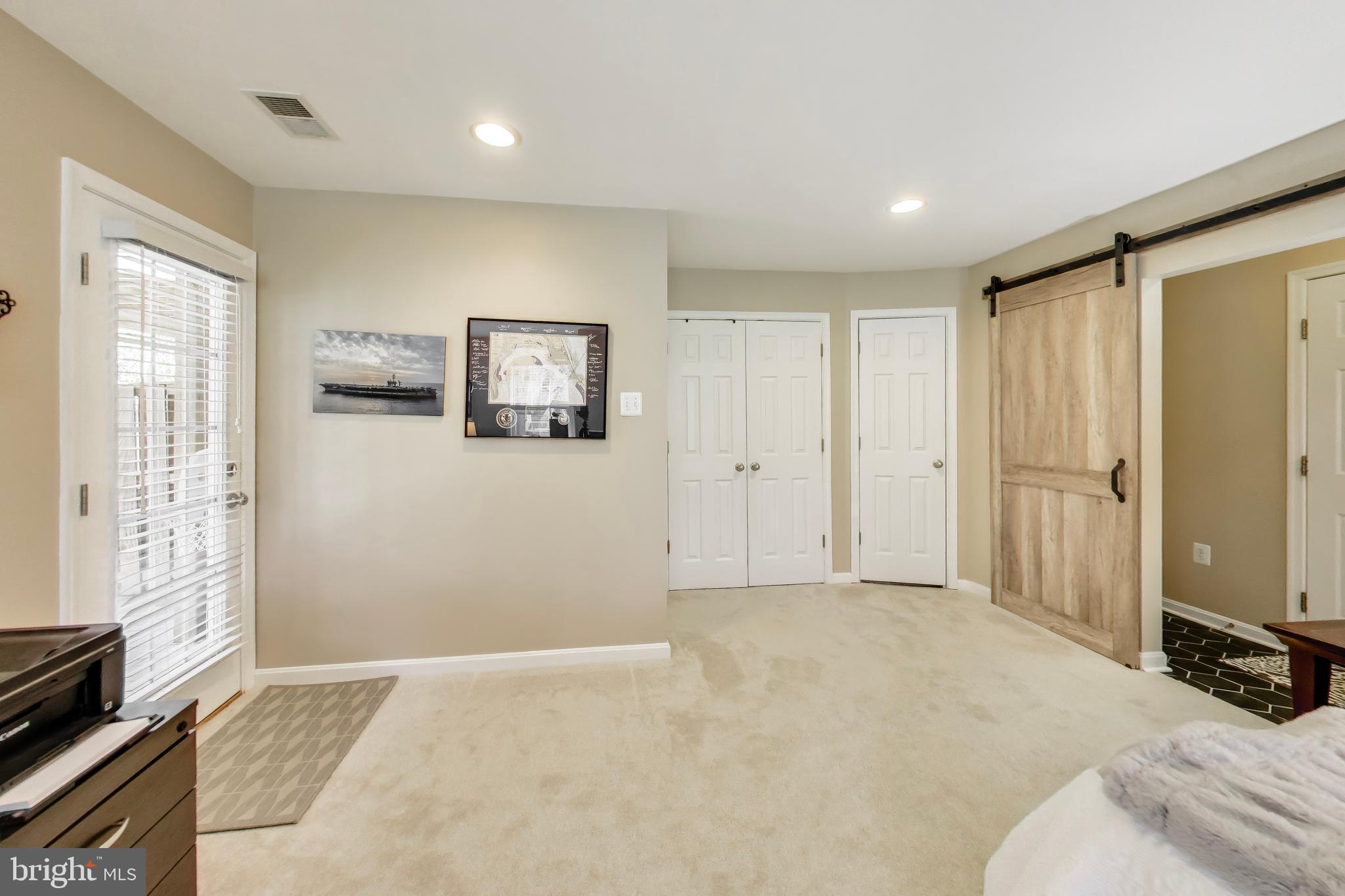 BURKE MILL COVE - Residential