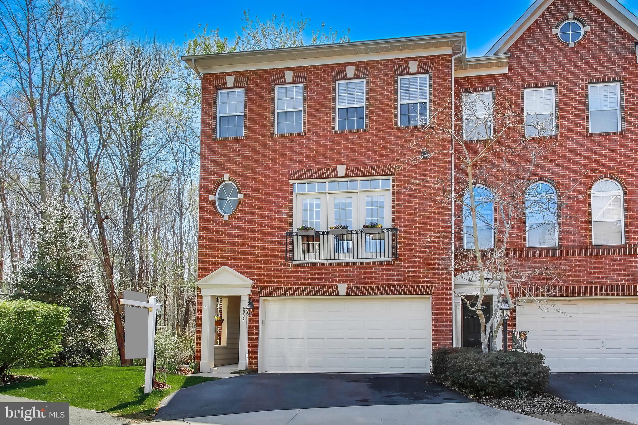 BURKE MILL COVE - Residential