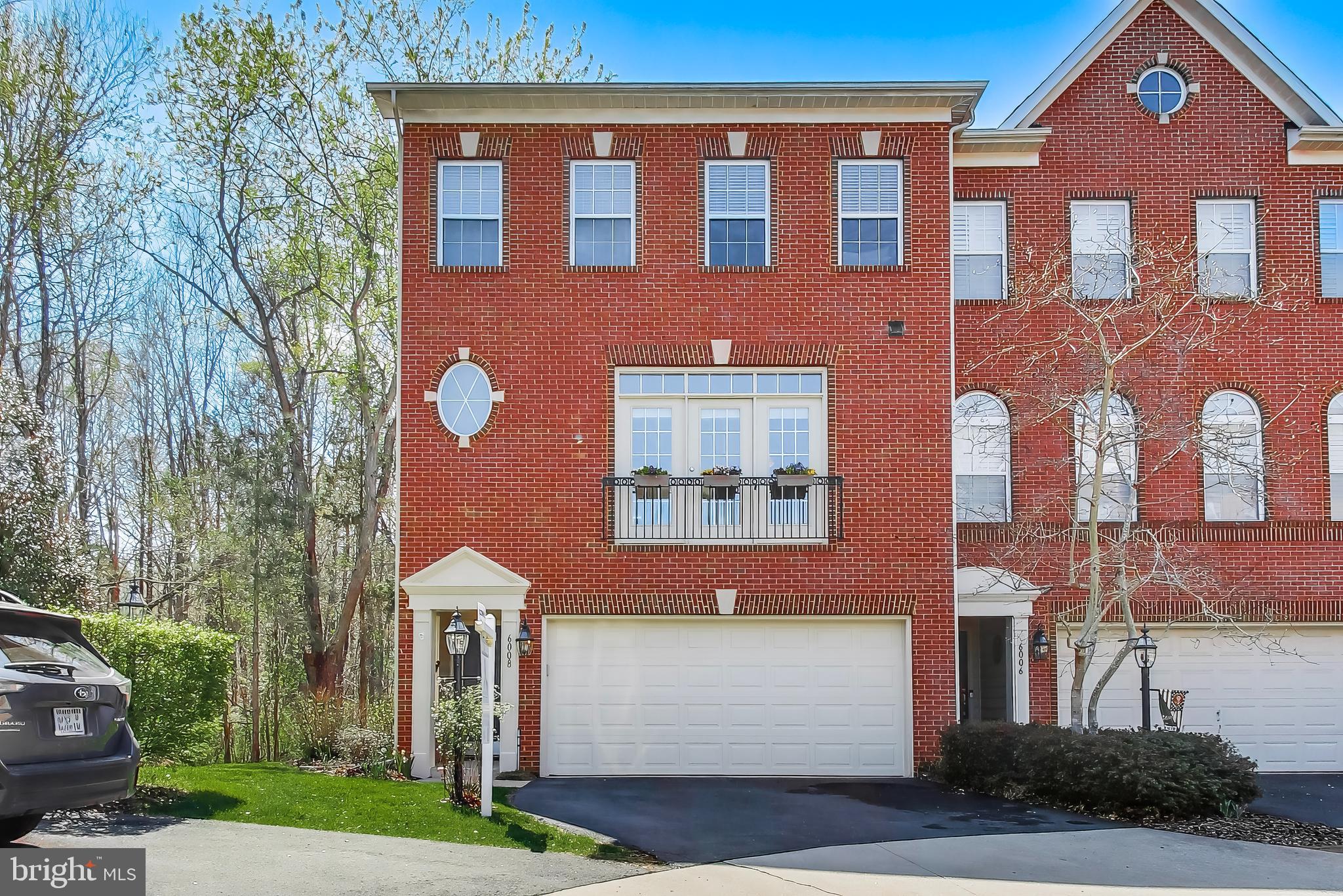 BURKE MILL COVE - Residential