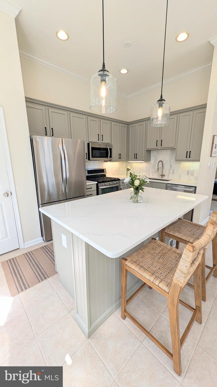 6008 MILL COVE COURT