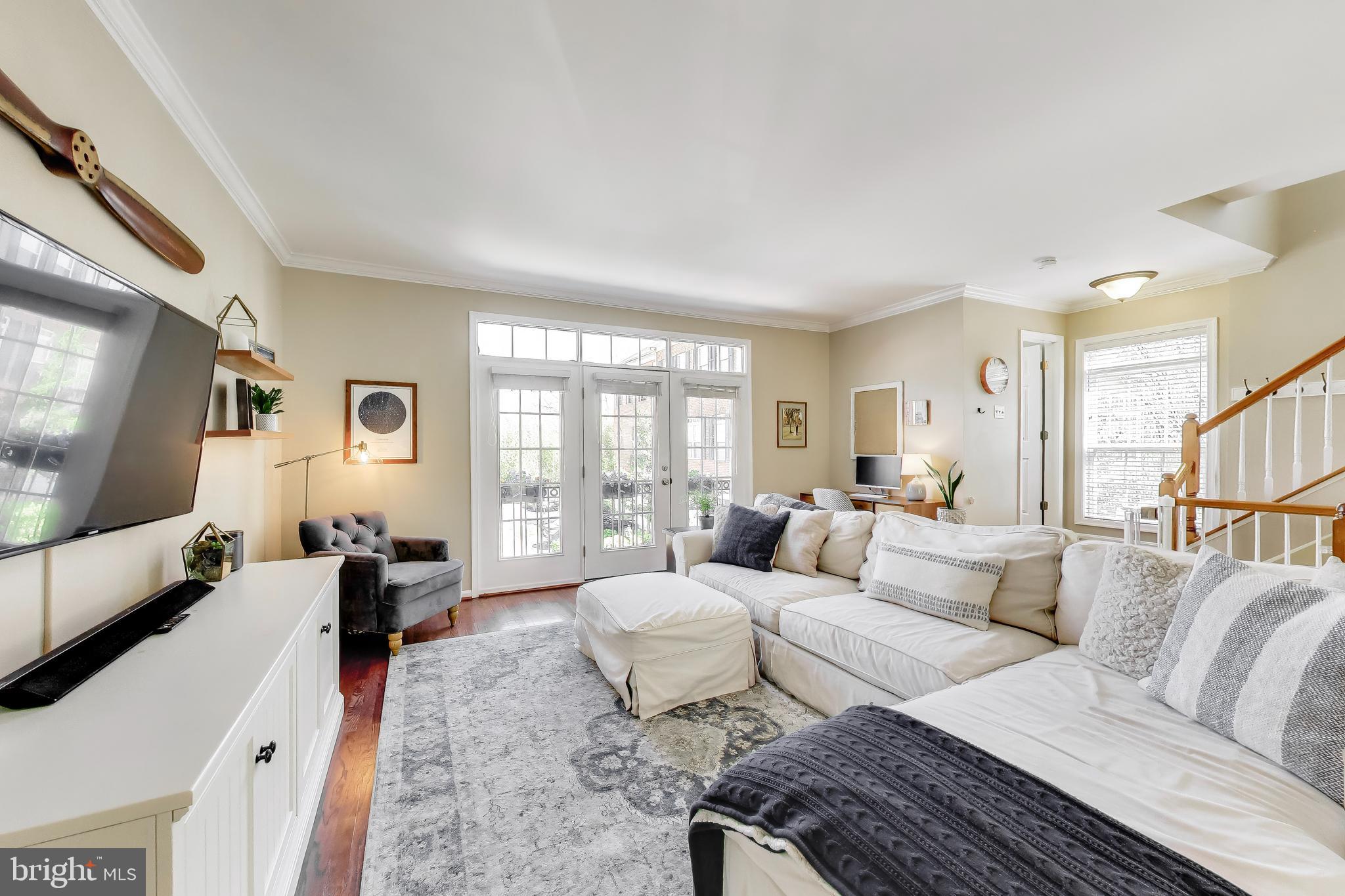 BURKE MILL COVE - Residential