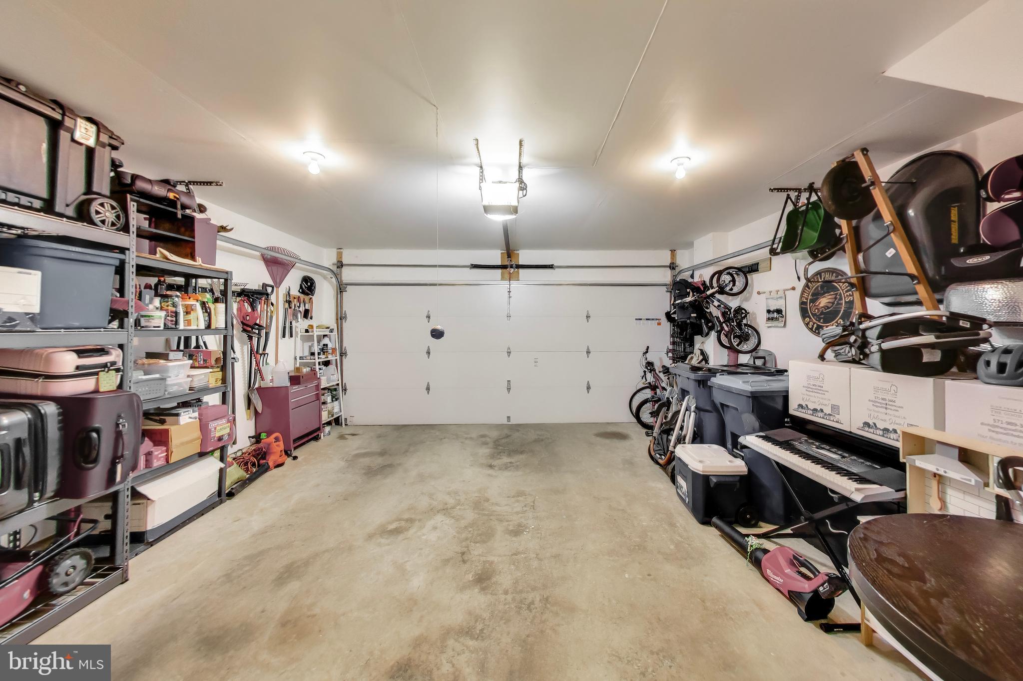 BURKE MILL COVE - Residential