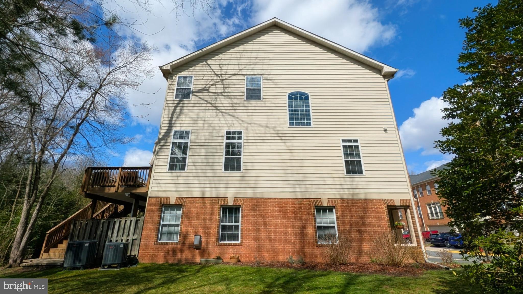 BURKE MILL COVE - Residential