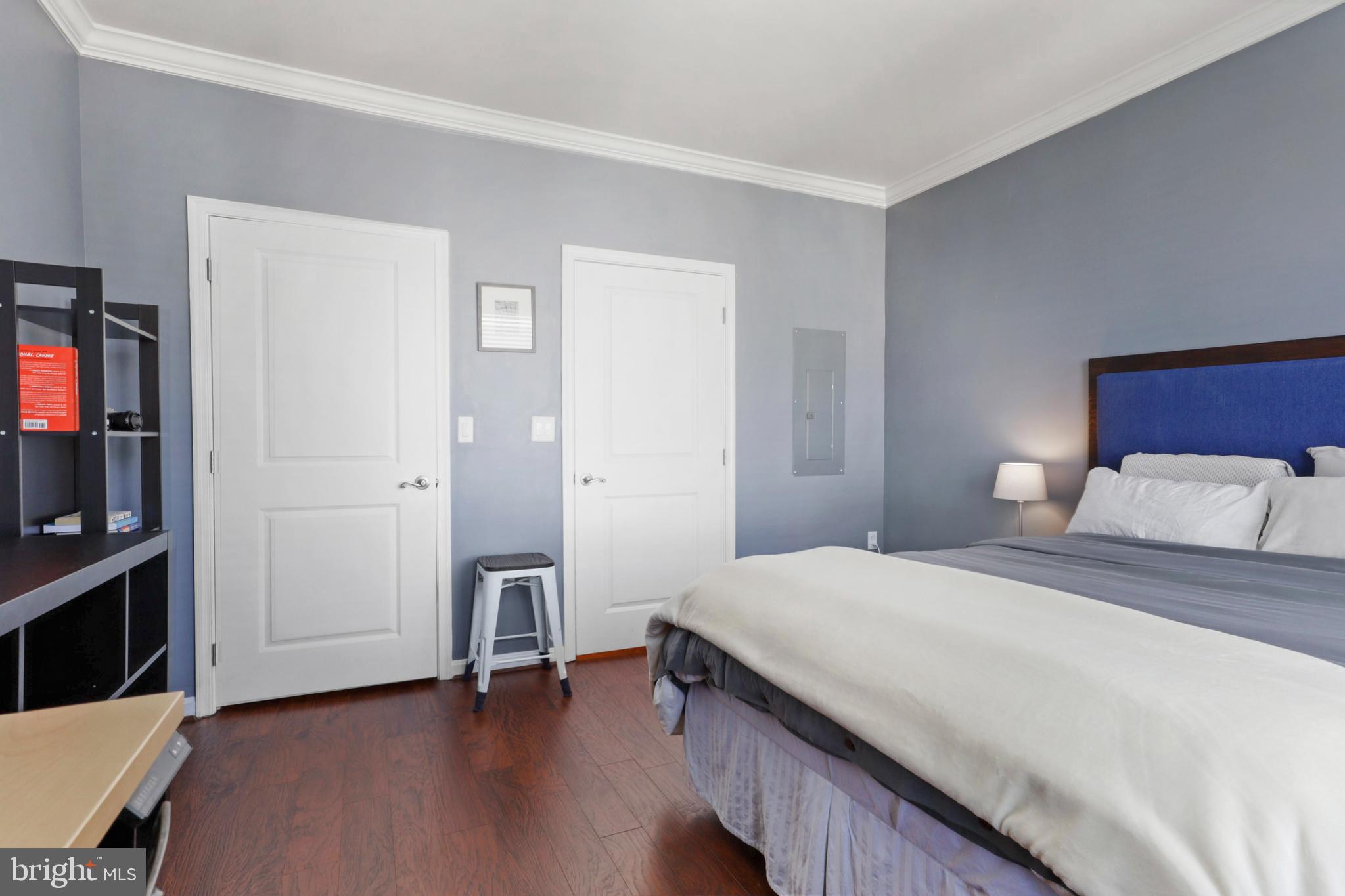 HALSTEAD AT THE METRO - Residential