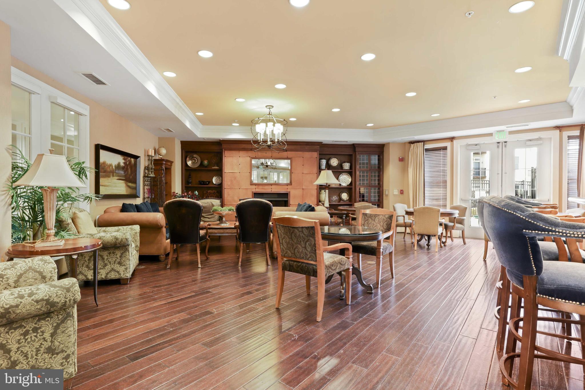 HALSTEAD AT THE METRO - Residential