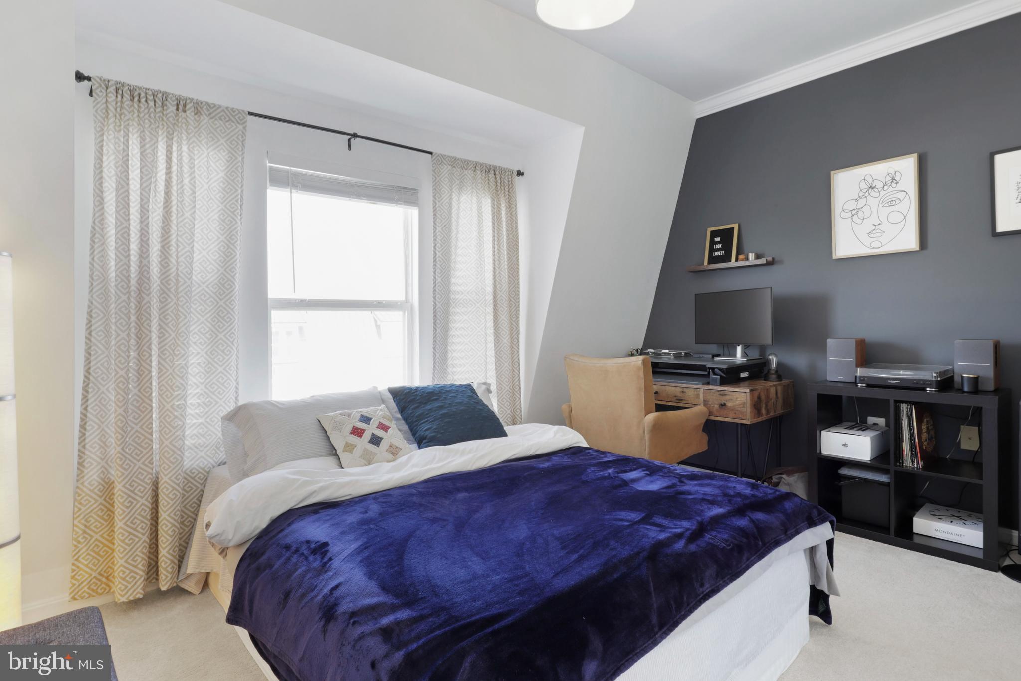 HALSTEAD AT THE METRO - Residential