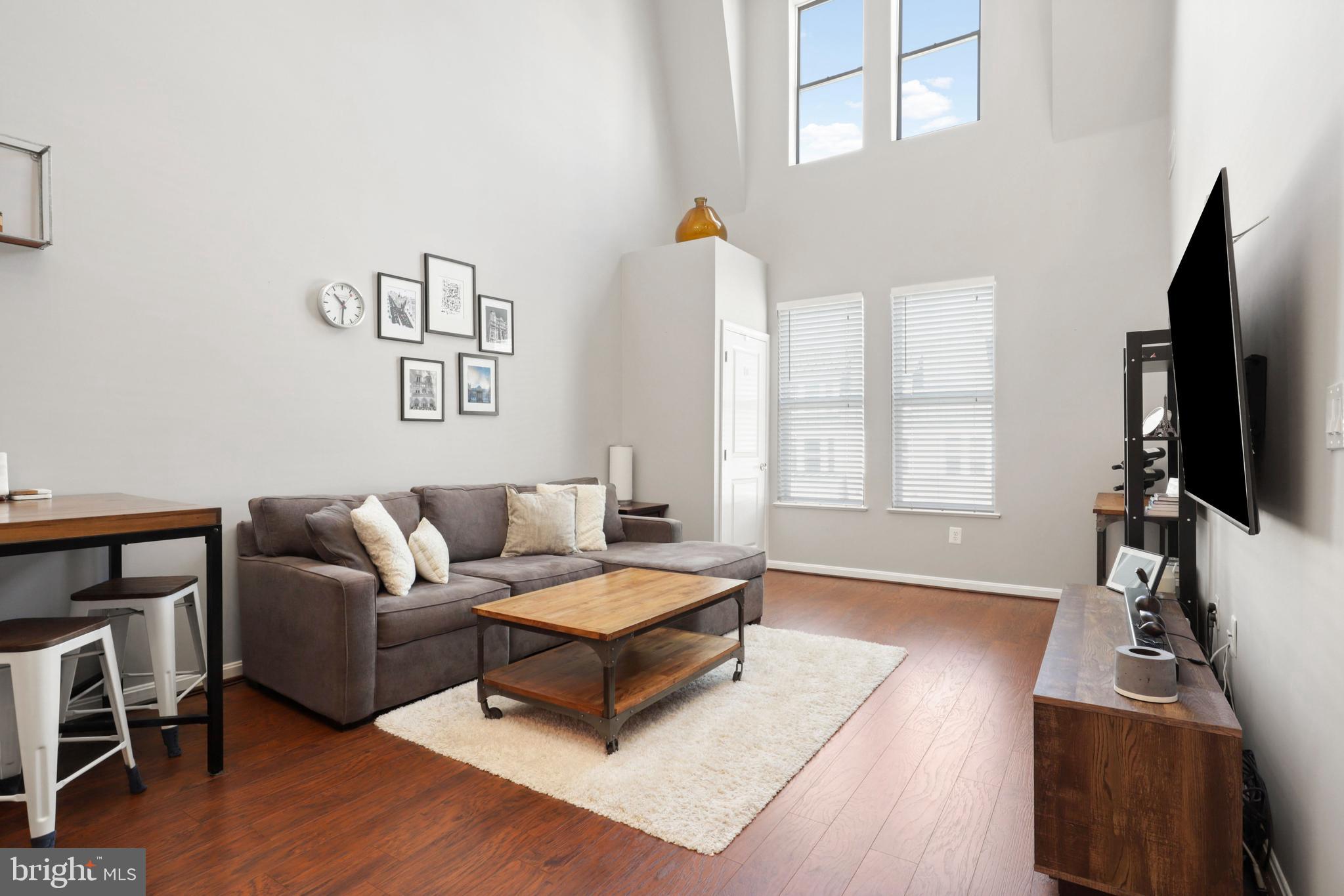 HALSTEAD AT THE METRO - Residential