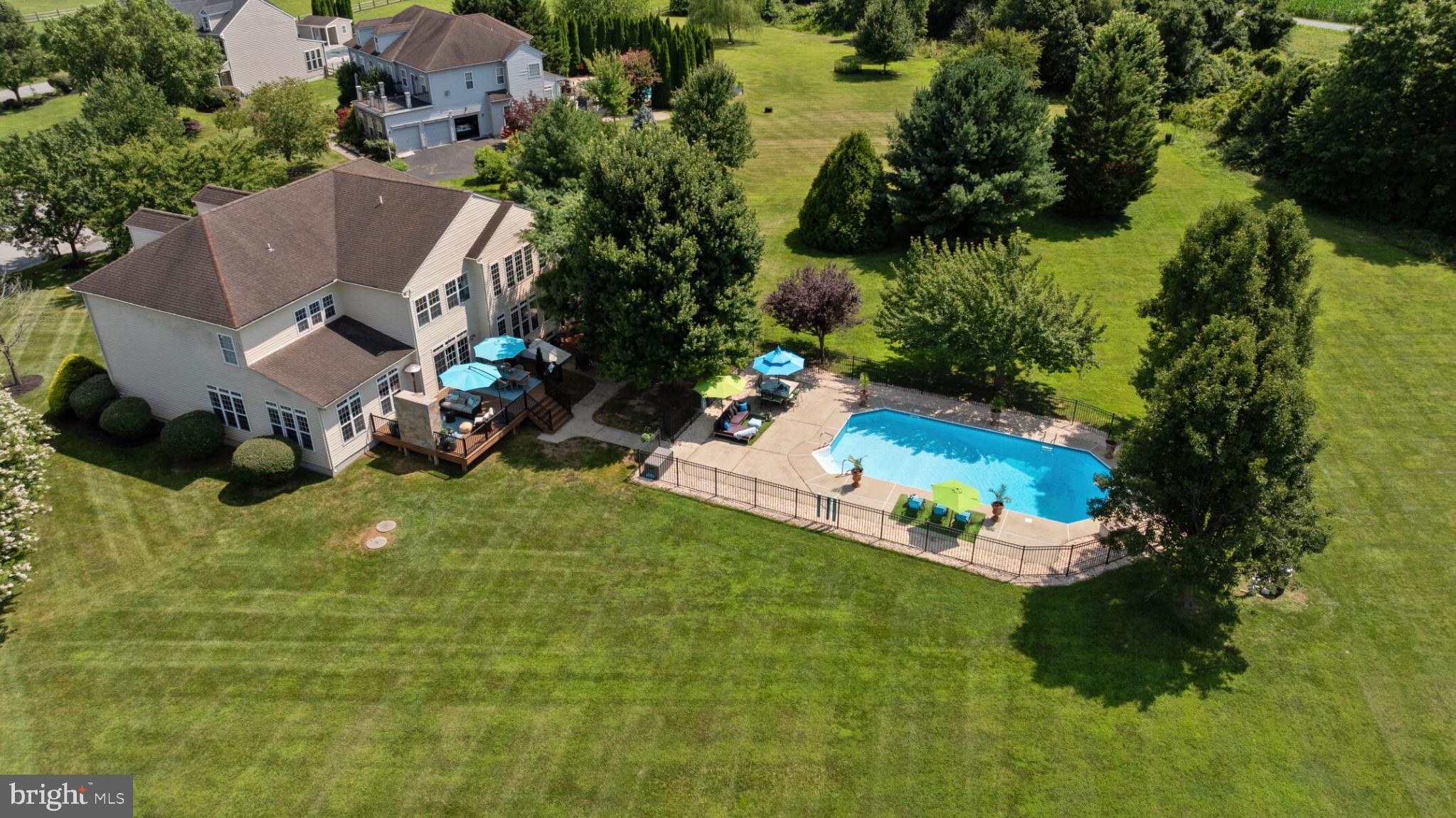 711 SLOOP COURT