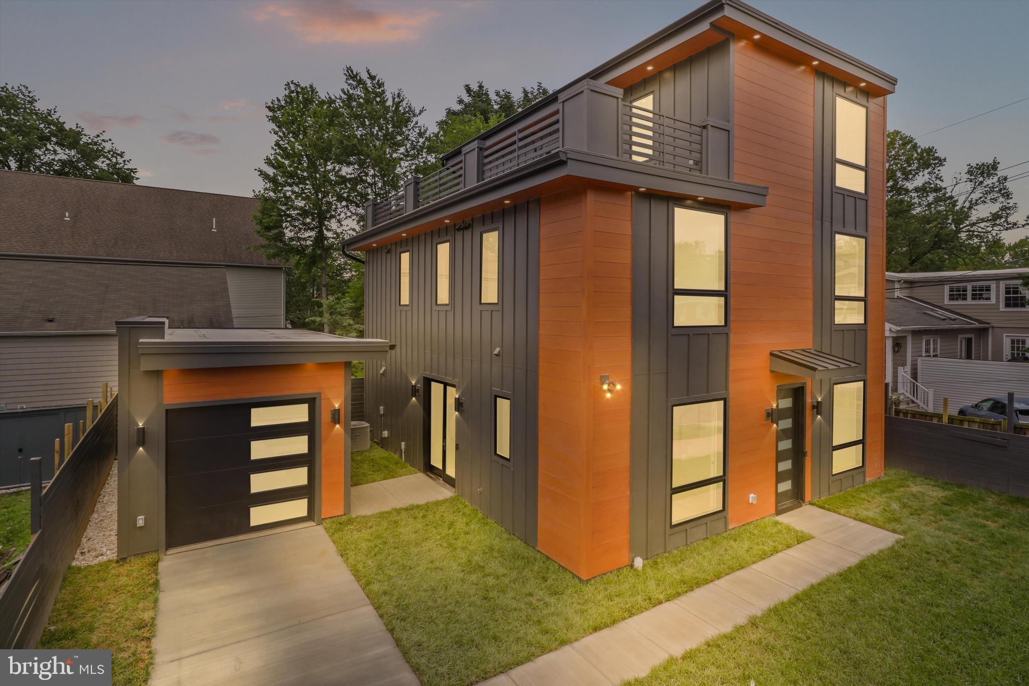 ADDISON HEIGHTS - Residential