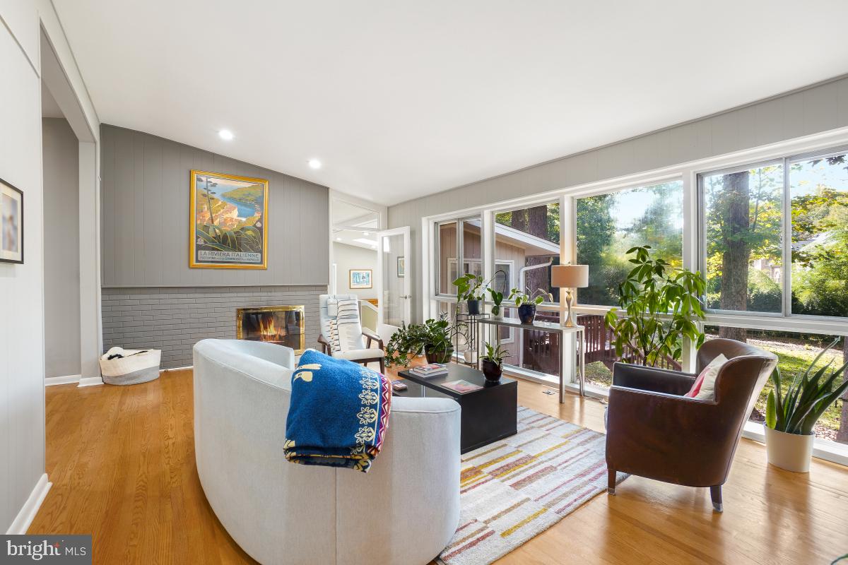 CHARRED OAK ESTATES - Residential