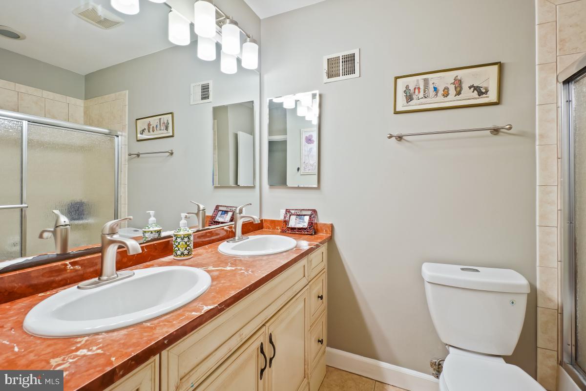 CHARRED OAK ESTATES - Residential