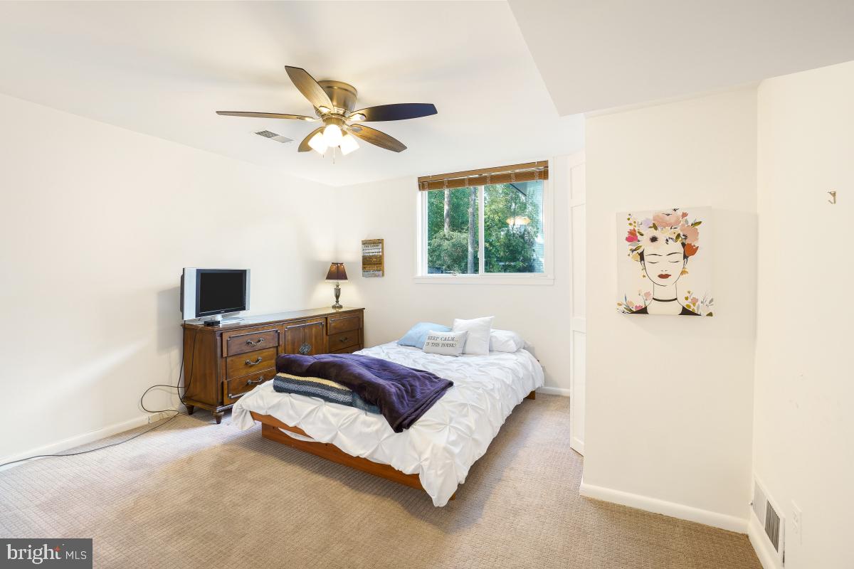 CHARRED OAK ESTATES - Residential