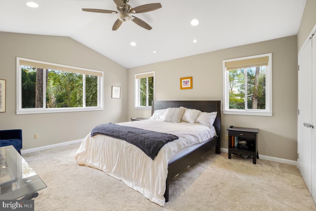 CHARRED OAK ESTATES - Residential