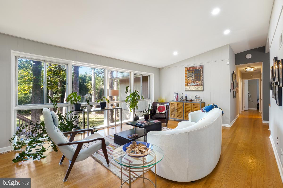 CHARRED OAK ESTATES - Residential