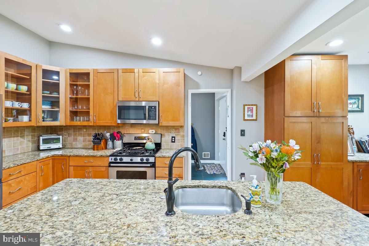 CHARRED OAK ESTATES - Residential