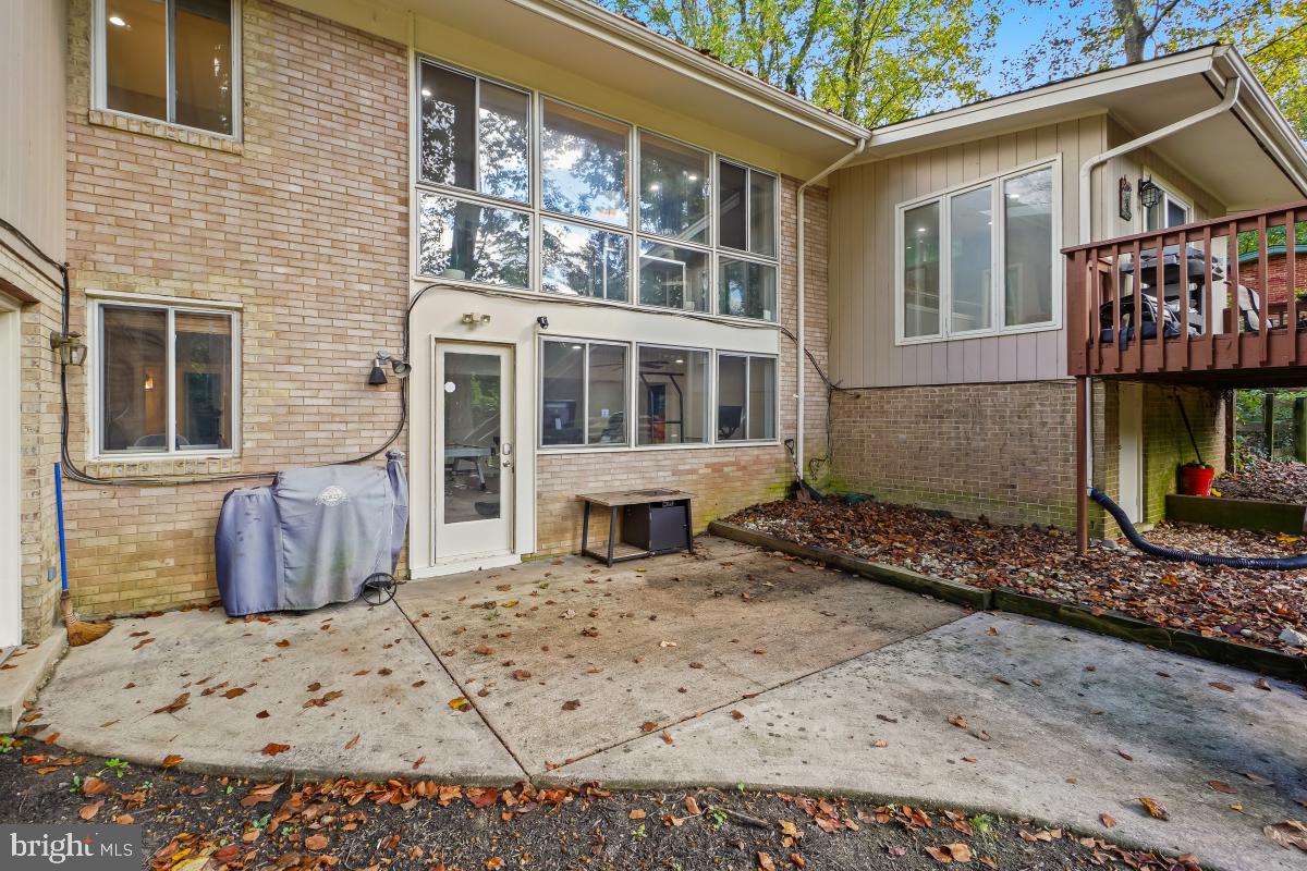 CHARRED OAK ESTATES - Residential